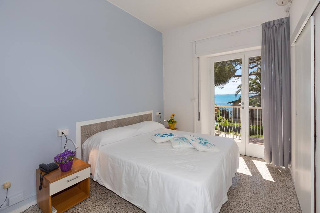 Hotel Costa Verde Castiglioncello Exterior photo